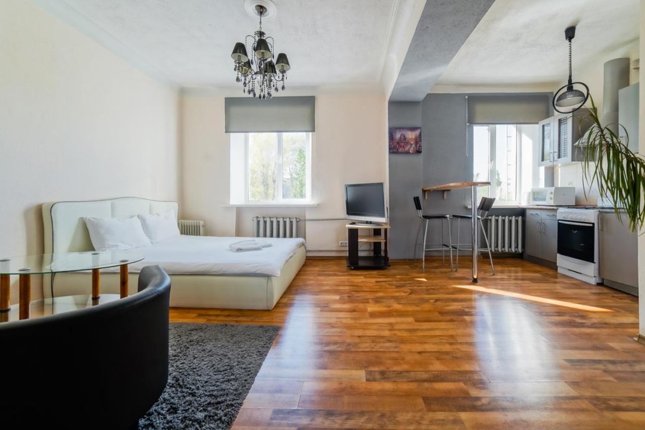 In The Center Of Minsk Apartment Exterior photo